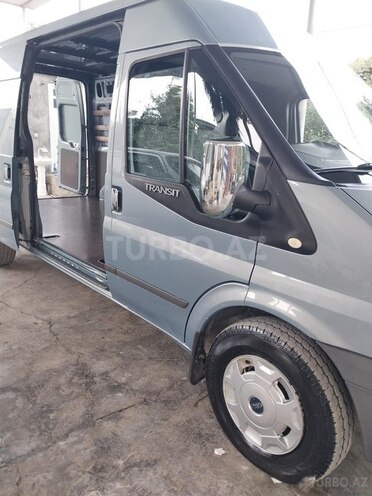 Ford Transit 2009, 284,000 km - 2.2 l - Ağdaş