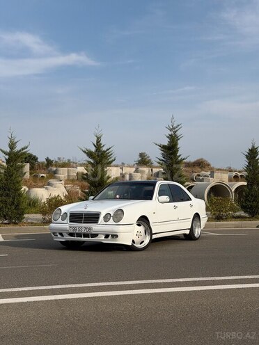 Mercedes E 280 1999, 170,000 km - 2.8 л - Füzuli