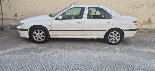 Peugeot 406 2001, 900,000 km - 2.0 l - Bakı