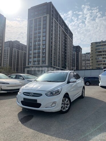 Hyundai Accent 2017, 188,000 km - 1.4 л - Bakı