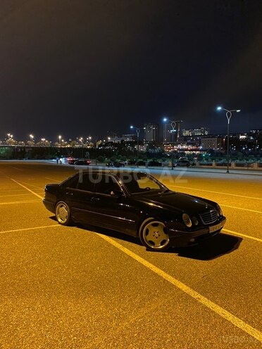 Mercedes E 320 2000, 424,000 km - 3.2 l - Bakı