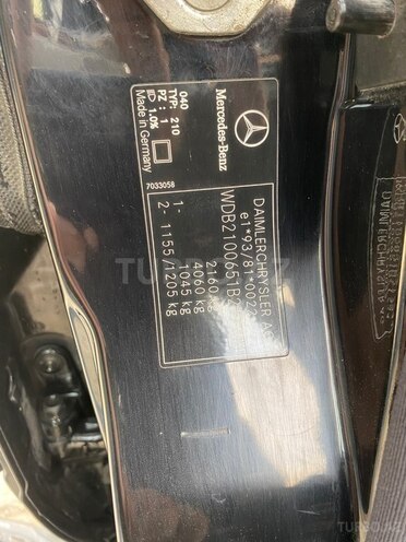 Mercedes E 320 2000, 424,000 km - 3.2 l - Bakı