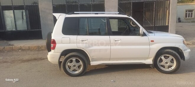 Mitsubishi Pajero io 2000, 136,000 km - 1.8 l - Bərdə