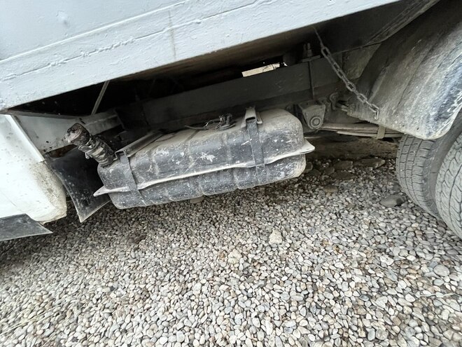 GAZ 33021 1998, 88,000 km - 2.5 l - Quba