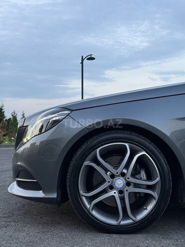 Mercedes E 250 2015, 181,000 km - 2.1 l - Bakı