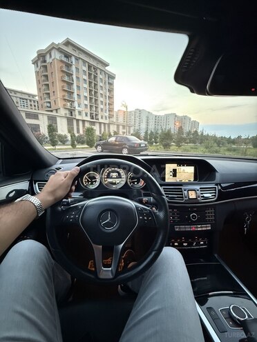 Mercedes E 250 2015, 181,000 km - 2.1 l - Bakı