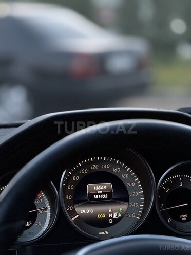 Mercedes E 250 2015, 181,000 km - 2.1 l - Bakı