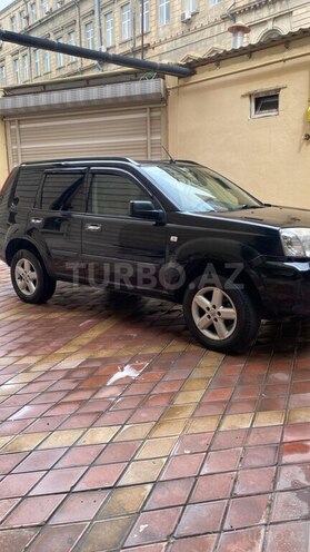 Nissan X-Trail 2010, 239,000 km - 2.0 l - Bakı