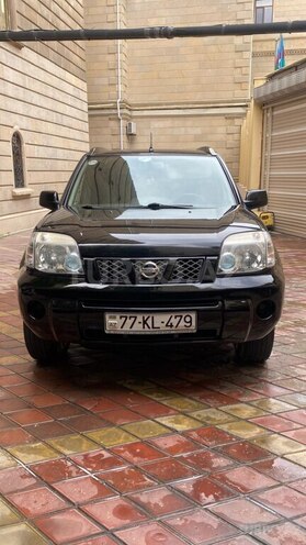 Nissan X-Trail 2010, 239,000 km - 2.0 l - Bakı