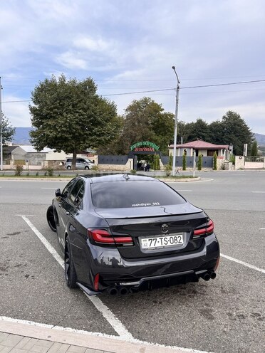 BMW 528 2014, 210,000 km - 2.0 л - Bakı