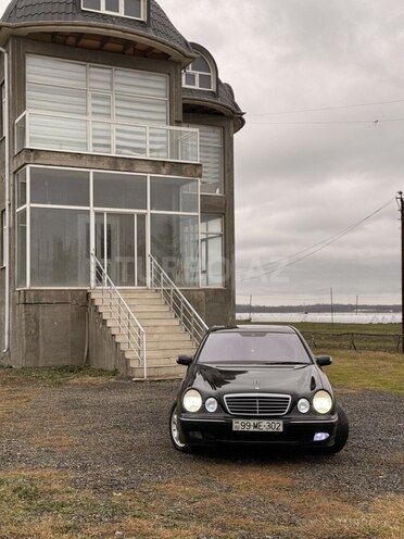 Mercedes E 320 2001, 450,000 km - 3.2 l - Bakı