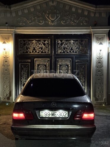 Mercedes E 320 2001, 450,000 km - 3.2 l - Bakı