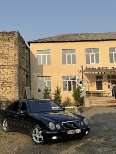 Mercedes E 320 2001, 450,000 km - 3.2 l - Bakı