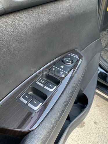 Kia K5 2018, 105,800 km - 2.0 l - Bakı