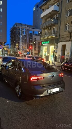 Volkswagen Polo 2021, 105,000 km - 1.6 l - Bakı