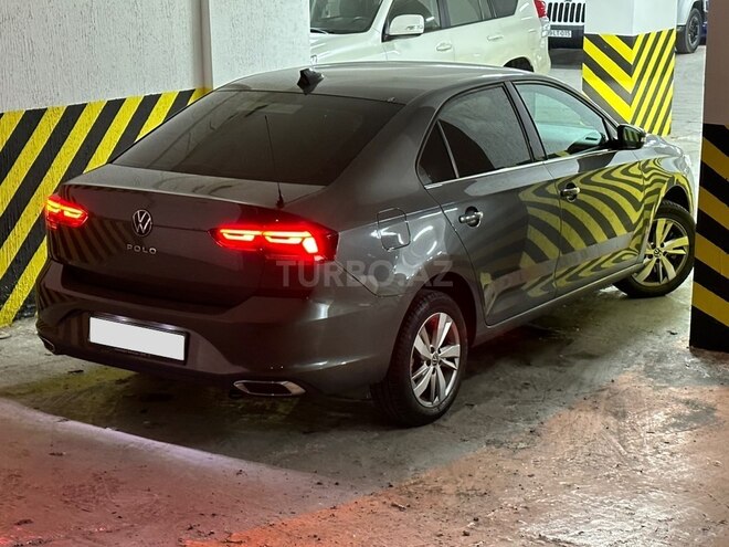 Volkswagen Polo 2021, 105,000 km - 1.6 l - Bakı