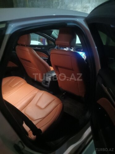 Ford Fusion (North America) 2019, 160,000 km - 2.0 л - Bakı
