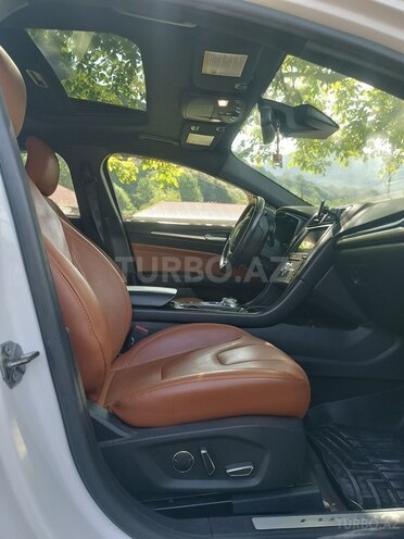 Ford Fusion (North America) 2019, 160,000 km - 2.0 л - Bakı