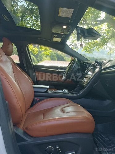 Ford Fusion (North America) 2019, 160,000 km - 2.0 л - Bakı