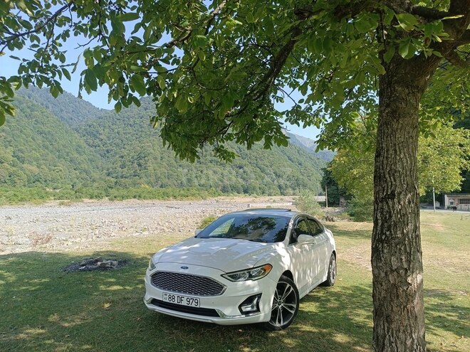 Ford Fusion (North America) 2019, 160,000 km - 2.0 л - Bakı