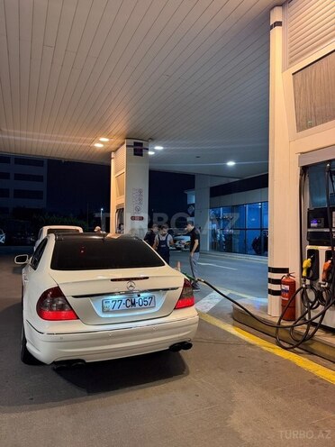 Mercedes E 320 2005, 326,000 km - 3.2 л - Bakı