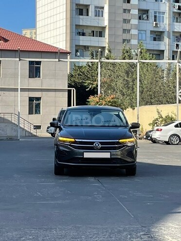 Volkswagen Polo 2021, 105,000 km - 1.6 l - Bakı