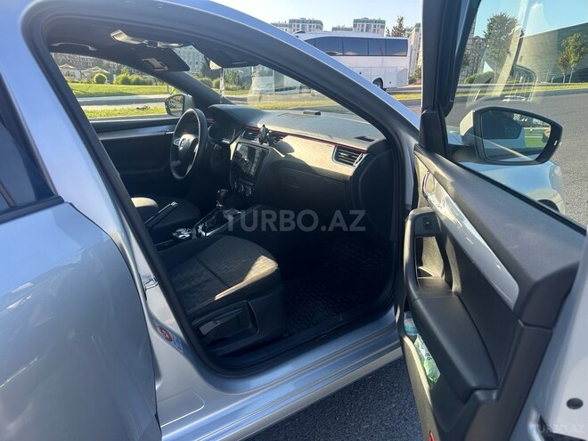 Skoda Octavia 2014, 252,000 km - 1.4 l - Bakı