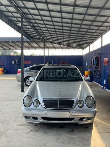 Mercedes E 200 2001, 366,246 km - 2.0 l - Gəncə