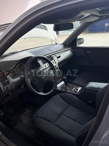 Mercedes E 200 2001, 366,246 km - 2.0 l - Gəncə