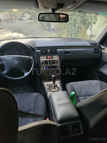 Mercedes E 200 2001, 500,000 km - 2.0 l - Gəncə