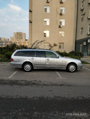 Mercedes E 240 1999, 370,000 km - 2.4 л - Bakı
