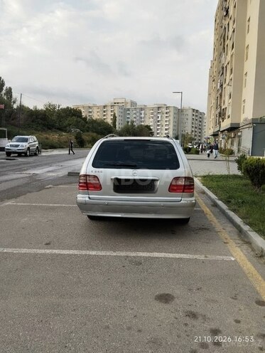 Mercedes E 240 1999, 370,000 km - 2.4 л - Bakı