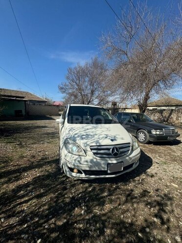 Mercedes B 170 2006, 265,000 km - 1.7 l - Bakı