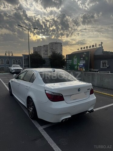 BMW 525 2006, 240,000 km - 3.0 l - Bakı