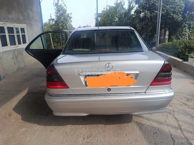 Mercedes C 240 2000, 470,000 km - 2.4 л - Cəlilabad