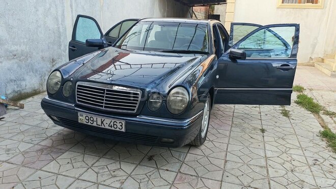 Mercedes E 240 1998, 365,000 km - 2.4 l - Bakı