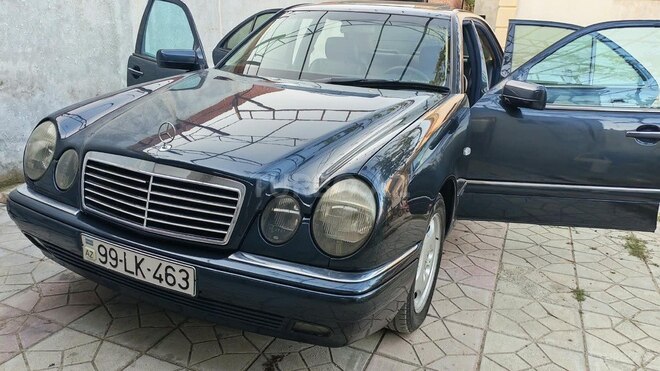 Mercedes E 240 1998, 365,000 km - 2.4 l - Bakı
