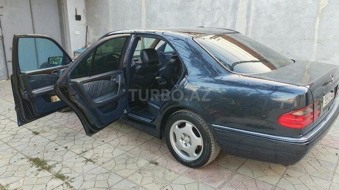 Mercedes E 240 1998, 365,000 km - 2.4 l - Bakı