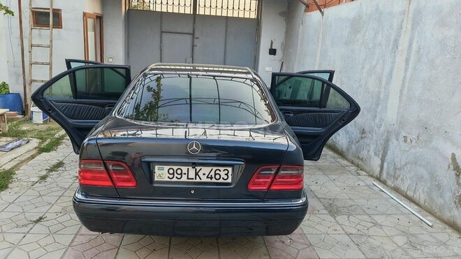Mercedes E 240 1998, 365,000 km - 2.4 l - Bakı
