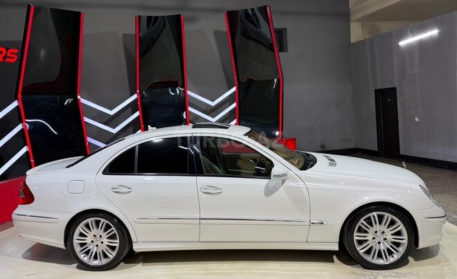 Mercedes E 350 2008, 270,444 km - 3.5 l - Sumqayıt