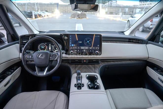Lexus  2023, 62,000 km - 2.5 l - Bakı