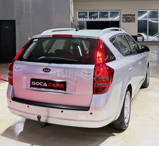 Kia  2008, 288,555 km - 1.6 l - Sumqayıt