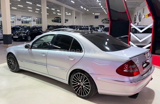 Mercedes E 220 2002, 270,000 km - 2.2 l - Sumqayıt