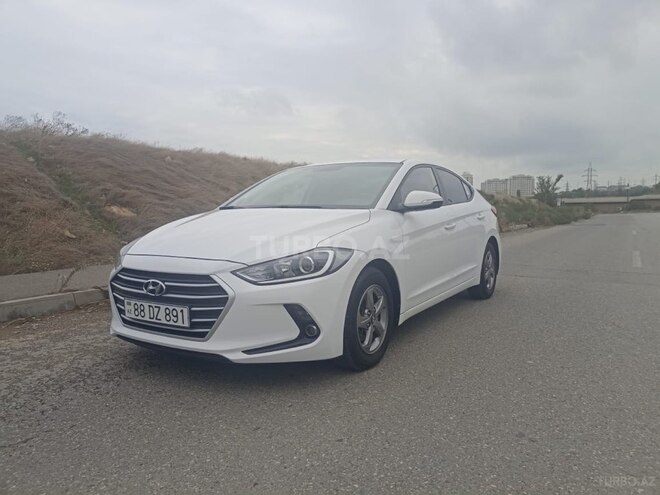Hyundai Avante 2017, 181,000 km - 1.6 л - Bakı