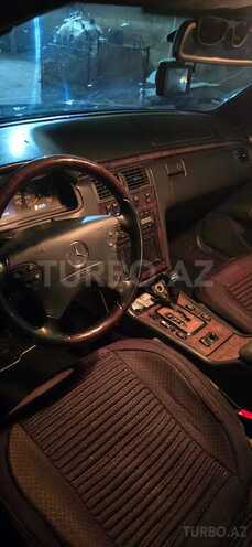 Mercedes E 240 2000, 304,444 km - 2.4 l - Bakı