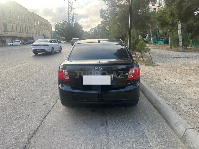 Kia Rio 2011, 230,000 km - 1.6 l - Bakı