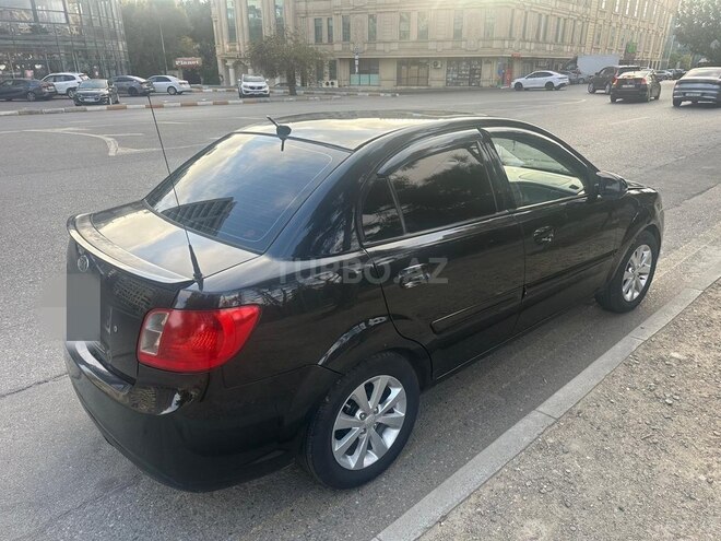 Kia Rio 2011, 230,000 km - 1.6 l - Bakı
