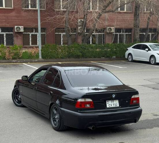 BMW 525 2002, 300,000 km - 2.5 l - Sumqayıt