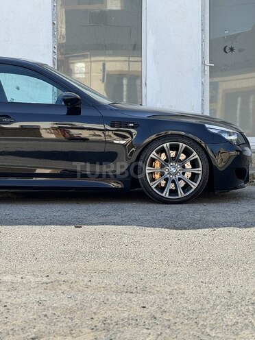 BMW M5 2005, 161,000 km - 5.0 l - Bakı