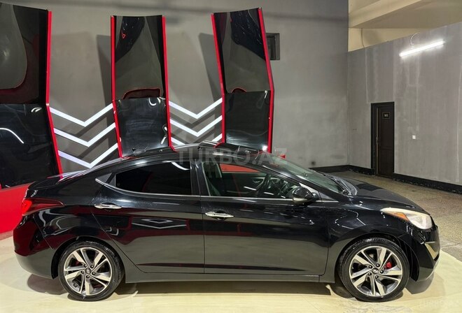Hyundai Elantra 2014, 302,557 km - 1.8 л - Sumqayıt